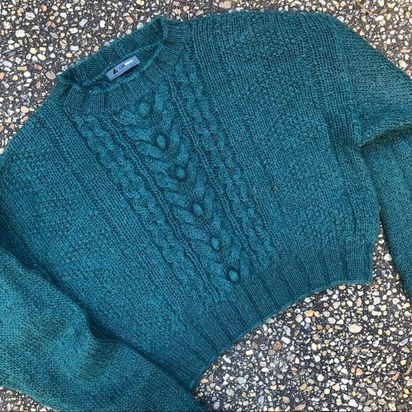 liz wear Sweaters - Vintage 1990’s soft fuzzy angora cropped cable short sweater Liz wear